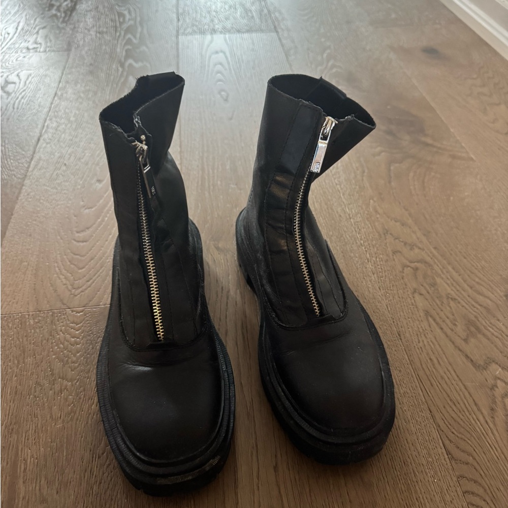 Zara Black Ankle Boots with Zipper